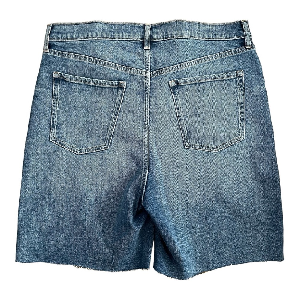NWT Old Navy SKY-HI EXTRA HIGH RISE SHORT 7” Inseam CUT OFF JEANS SHORTS Size 16 - Picture 2 of 9